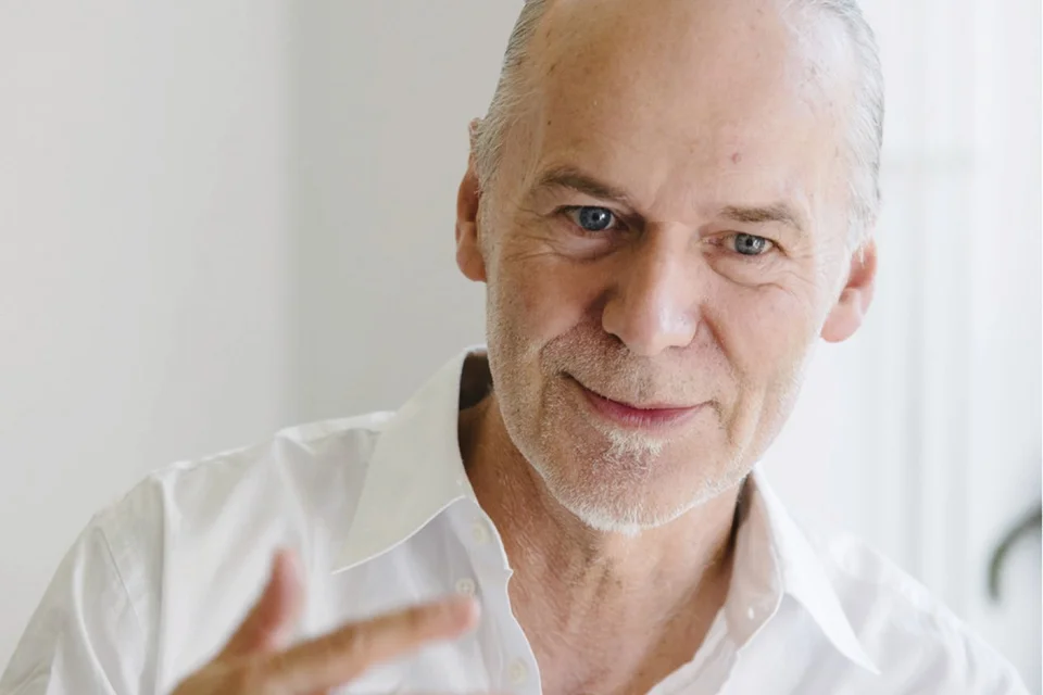 Dr. Robert Schleip